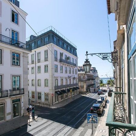 Chiado 4-Bedroom Flat Лісабон Екстер'єр фото
