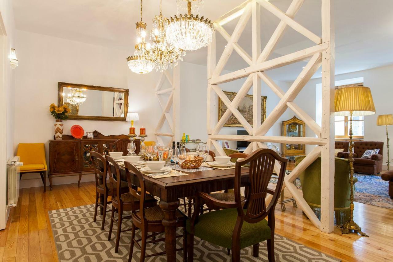 Chiado 4-Bedroom Flat Лісабон Екстер'єр фото
