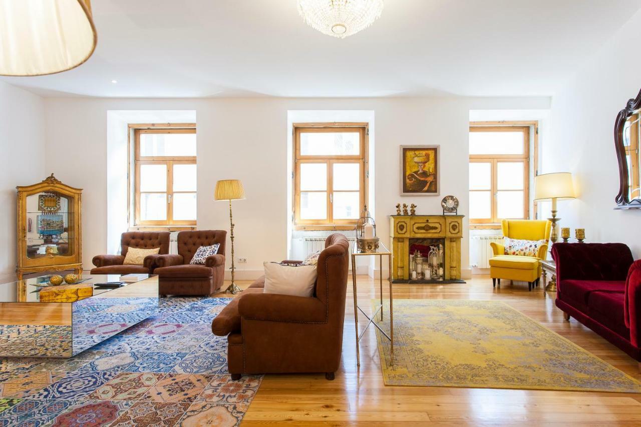 Chiado 4-Bedroom Flat Лісабон Екстер'єр фото